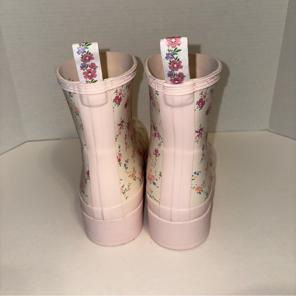 LoveShackFancy White Ankle Booties with Floral Design - Picture 6 of 7